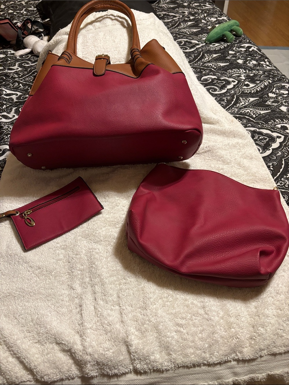 Black Rivet Two-Tone Red and Tan Tote with 2 Removable Pouches